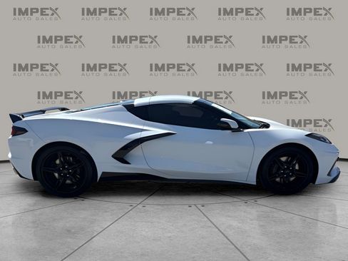 Used 2022 Chevrolet Corvette Stingray Preferred Cpe w/ Z51 Performance Package image 6