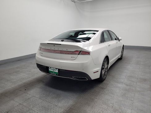 Used 2018 Lincoln MKZ Reserve w/ Magnetic Appearance Package FWD image 9