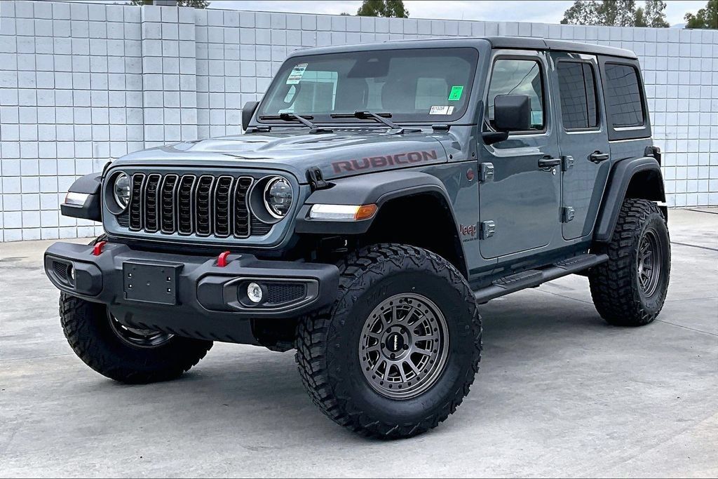 Certified 2025 Jeep Wrangler Unlimited Rubicon w/ Convenience Group AWD/4WD image 2