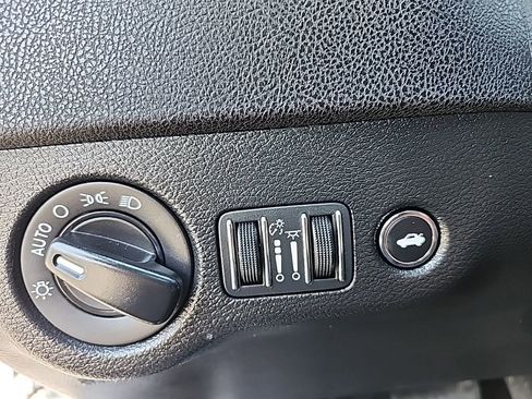 Certified 2022 Dodge Charger SXT w/ Leather Interior Group image 25