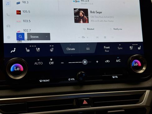 Used 2023 Lexus RX 350 Premium w/ Accessory Package (Z1) FWD image 10