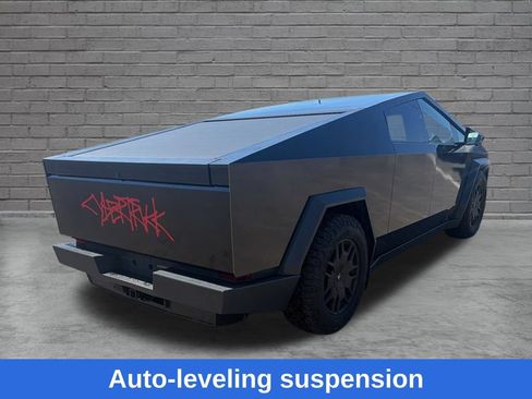 Used 2024 Tesla Cybertruck Cyberbeast AWD/4WD image 8