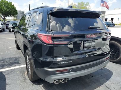 New 2026 GMC Acadia Elevation