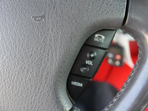 Used 2002 Ford Thunderbird RWD image 65