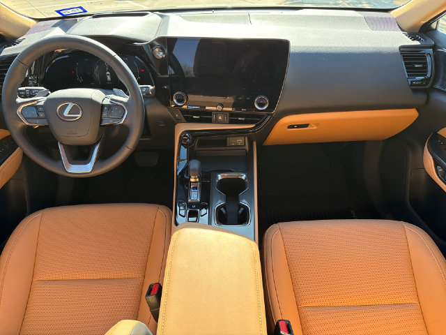 Used 2025 Lexus NX 350h AWD w/ Accessory Package (2T) image 5