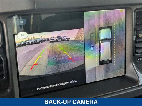 New 2025 Ford Bronco Badlands image 11