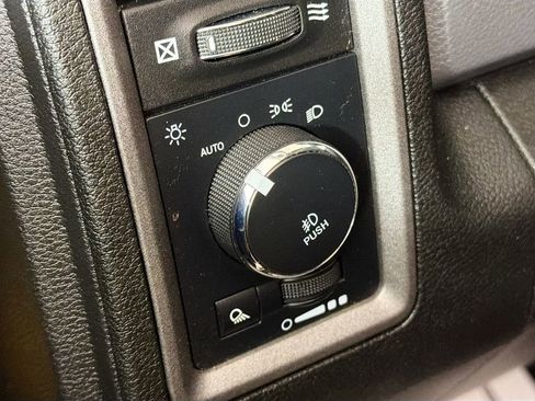 Used 2019 RAM 1500 Express w/ Wheel & Sound Group image 10