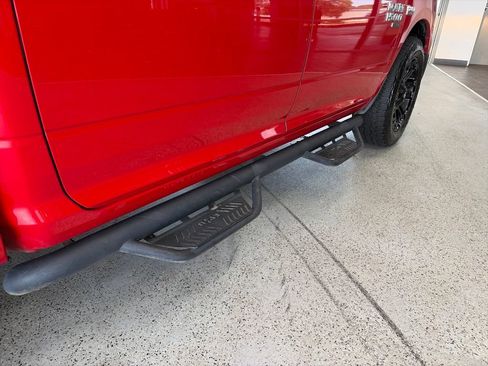 Used 2019 RAM 1500 Big Horn w/ Rambox Value Package AWD/4WD image 11