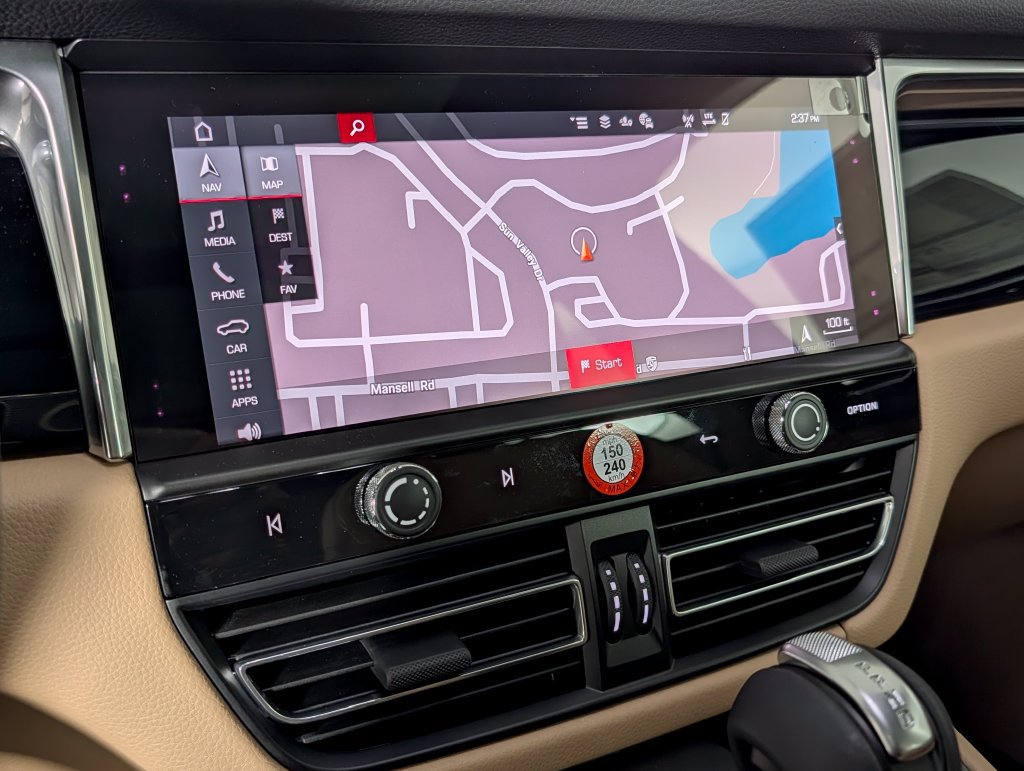 New 2026 Porsche Macan AWD/4WD image 31