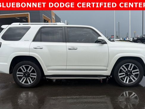 Used 2022 Toyota 4Runner Limited RWD image 4