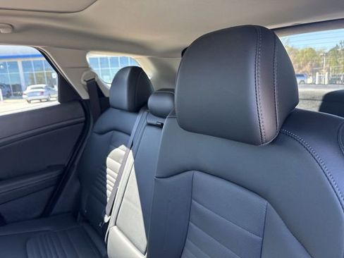 Used 2024 Kia Sportage SX image 26