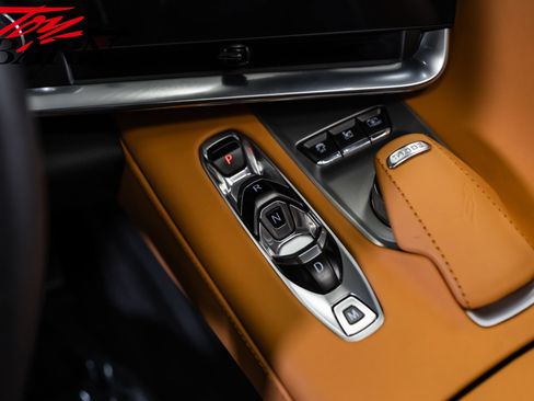 Used 2022 Chevrolet Corvette Stingray Preferred Cpe w/ Z51 Performance Package RWD image 44