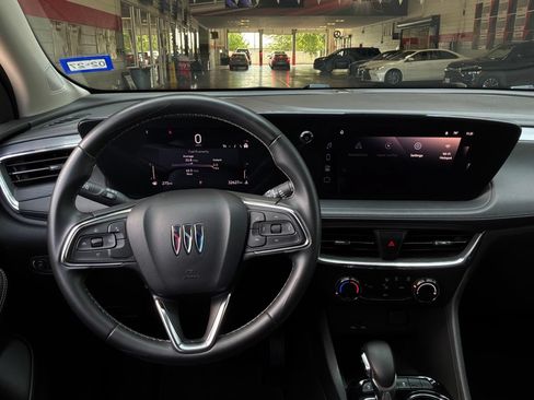 Used 2025 Buick Encore GX Preferred FWD image 12