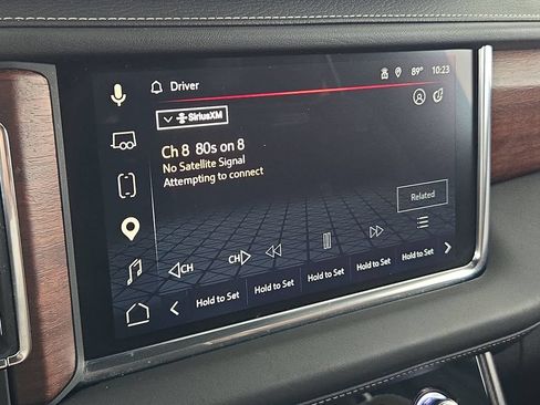Used 2023 GMC Yukon Denali Ultimate AWD/4WD image 5