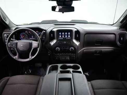 Used 2024 Chevrolet Silverado 1500 Custom Trail Boss w/ Dark Appearance Package image 15