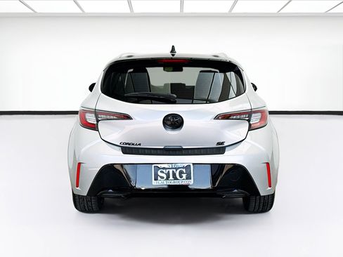 Used 2022 Toyota Corolla SE w/ Carpet Mat Package (TMS) FWD image 5