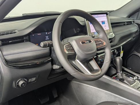 New 2026 Jeep Compass Limited w/ Sun, Sound & Navigation Group image 13