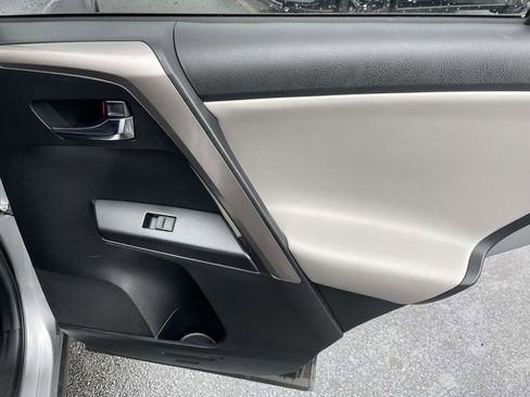 Used 2018 Toyota RAV4 XLE image 44