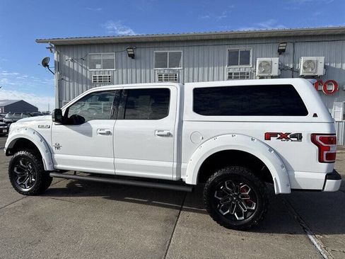 Used 2018 Ford F150 XLT w/ Equipment Group 302A Luxury image 4