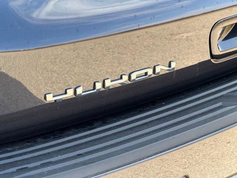 New 2026 GMC Yukon Elevation image 13