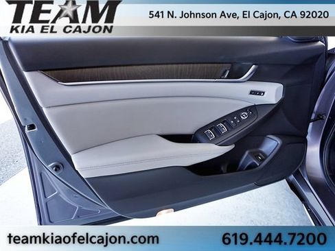Used 2020 Honda Accord Touring image 22