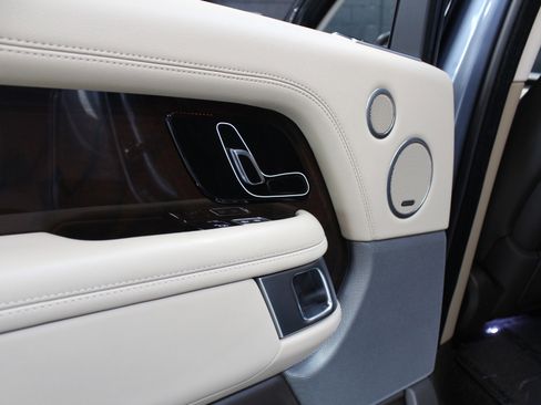Used 2021 Land Rover Range Rover Westminster Edition image 44