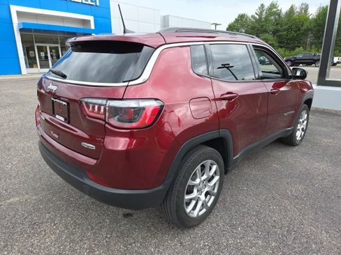 Used 2022 Jeep Compass Latitude AWD/4WD image 24