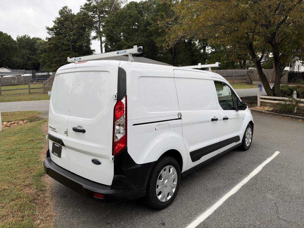 Used 2022 Ford Transit Connect XL FWD image 3