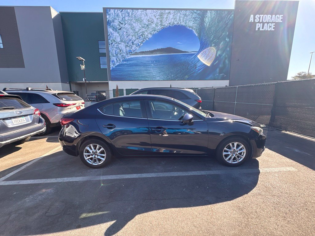 Used 2016 MAZDA MAZDA3 i Touring FWD image 4