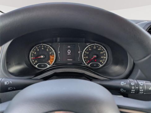 Used 2017 Jeep Renegade Sport w/ Power & Air Group AWD/4WD image 28