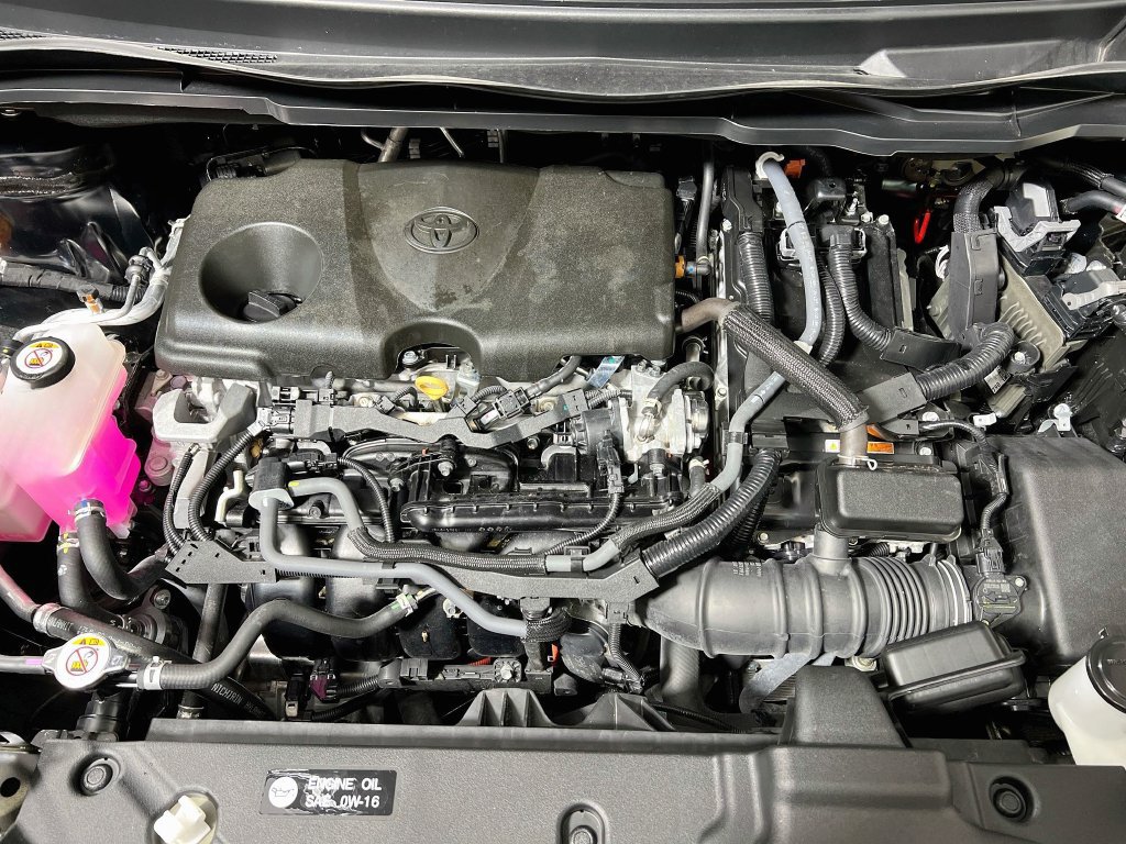 Certified 2025 Toyota Sienna XLE FWD image 28