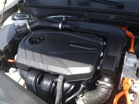 Certified 2025 Hyundai Sonata SEL FWD image 9