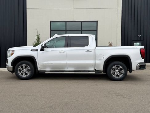 Used 2021 GMC Sierra 1500 SLT AWD/4WD image 2