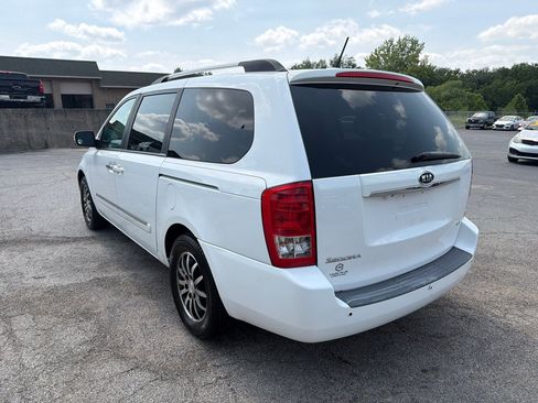 Used 2012 Kia Sedona EX FWD image 8
