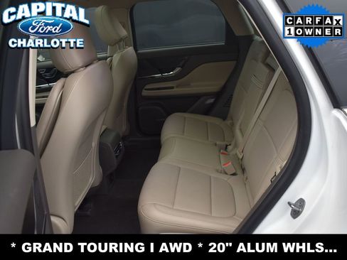 Used 2024 Lincoln Corsair Grand Touring w/ Rear Removable Package Tray image 18
