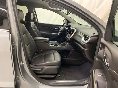 Used 2023 GMC Acadia SLT image 15