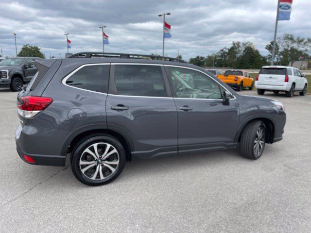 Used 2023 Subaru Forester Limited AWD/4WD image 10