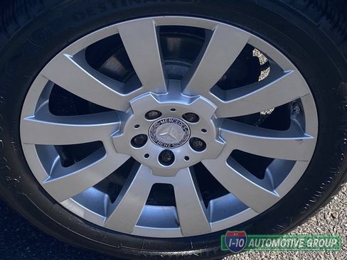 Used 2010 Mercedes-Benz GLK 350 4MATIC image 8