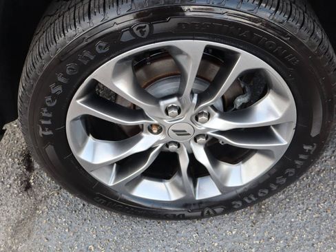 Used 2020 Dodge Durango R/T w/ Technology Group RWD image 45
