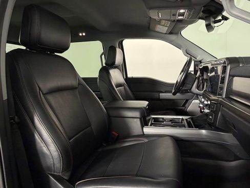 Used 2024 Ford F250 Lariat image 32