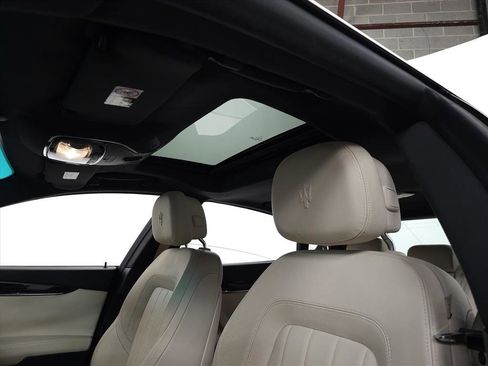 Used 2015 Maserati Quattroporte S Q4 image 12