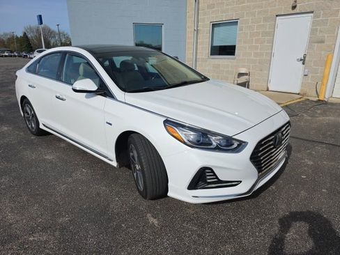 Used 2019 Hyundai Sonata Limited w/ Ultimate Package 02 image 1