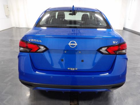 Used 2024 Nissan Versa SV w/ Trunk Package FWD image 6