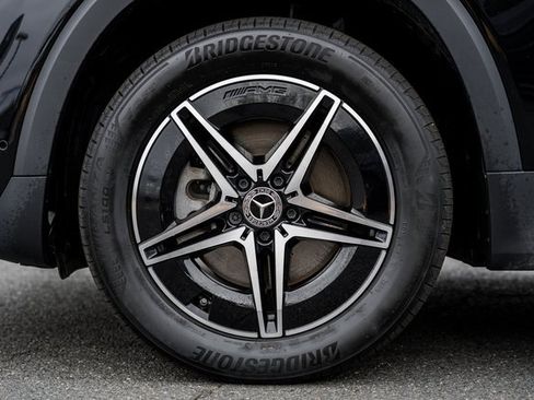 Certified 2024 Mercedes-Benz EQB 300 300 image 17