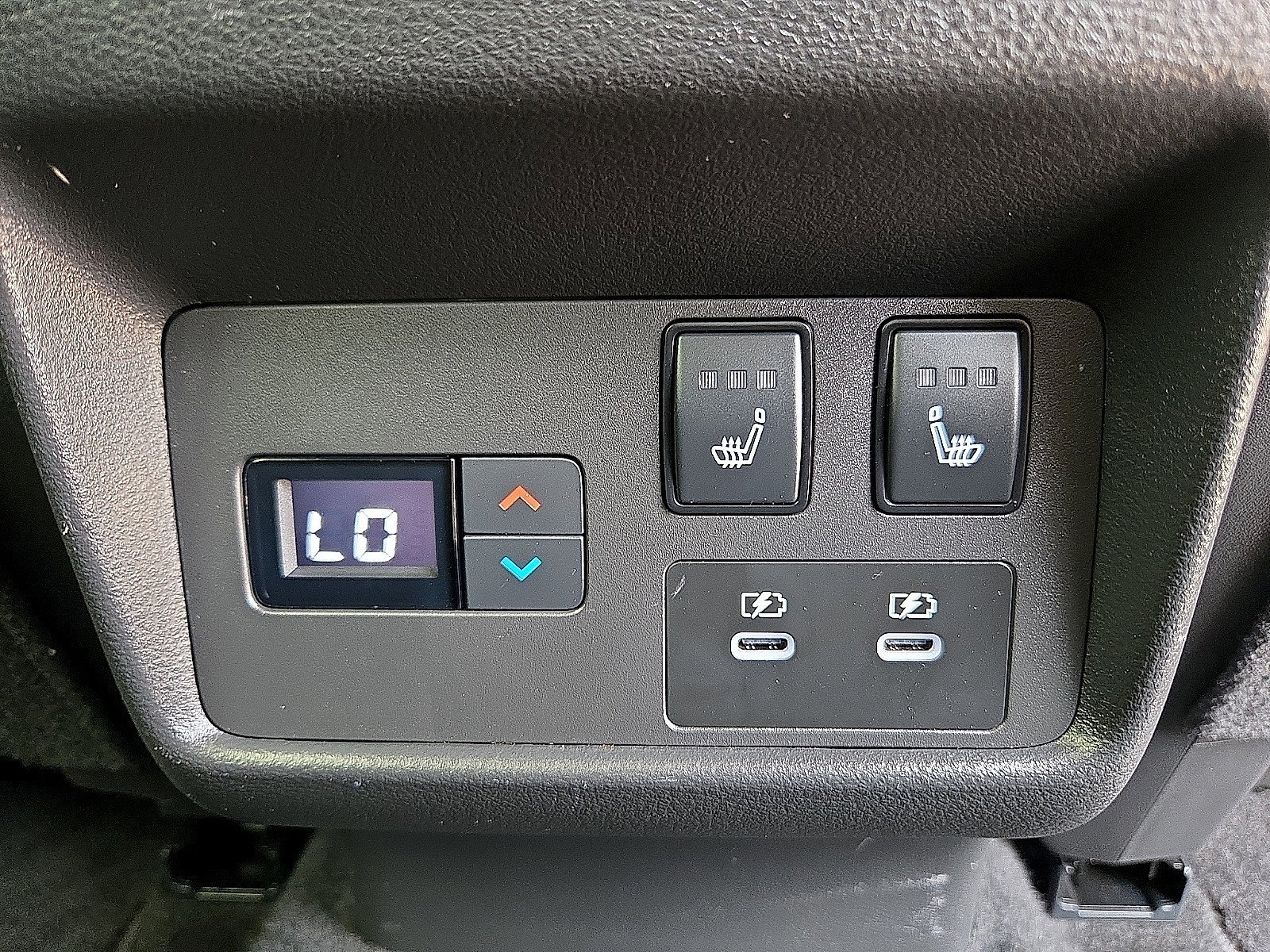 Used 2024 Nissan Rogue Platinum w/ Platinum Premium Package AWD/4WD image 11
