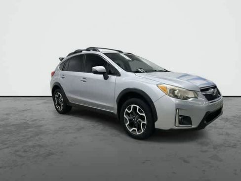 Used 2017 Subaru Crosstrek 2.0i Limited AWD/4WD image 5