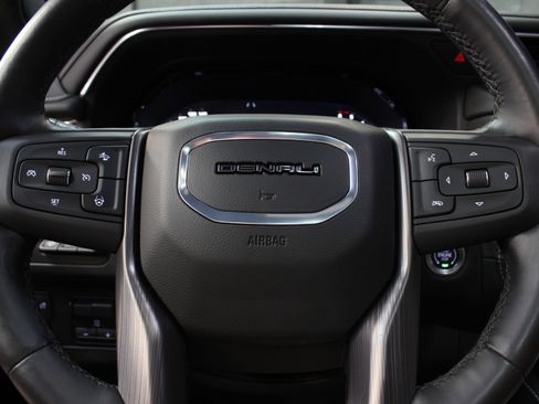 Used 2024 GMC Yukon XL Denali Ultimate image 67