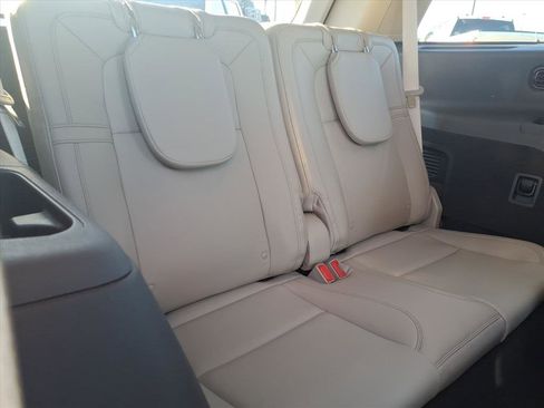 Used 2020 Lincoln Aviator Reserve w/ Equipment Group 202A image 16