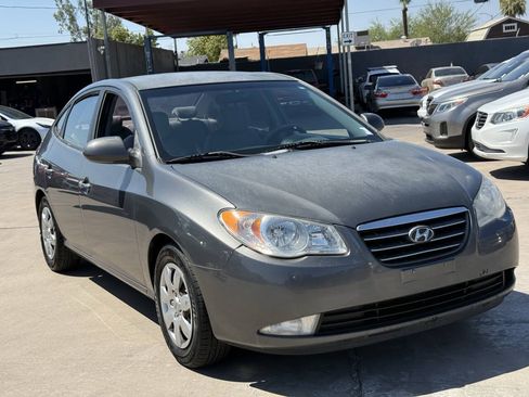 Used 2007 Hyundai Elantra GLS FWD image 2