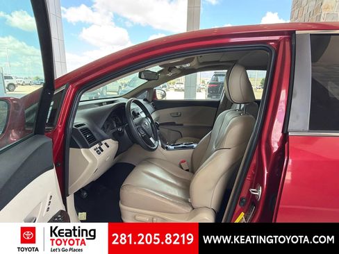 Used 2015 Toyota Venza XLE w/ XLE Premium Package FWD image 11